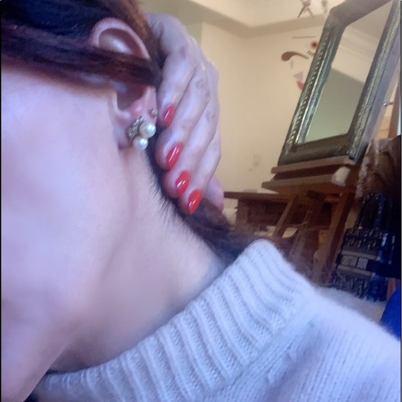 Say it in Diamonds and Pearls - Picture 5 of 8